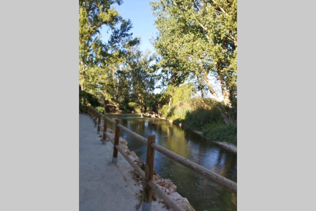 Durmiendo Como Reyes En La Rioja Cihuri Екстер'єр фото